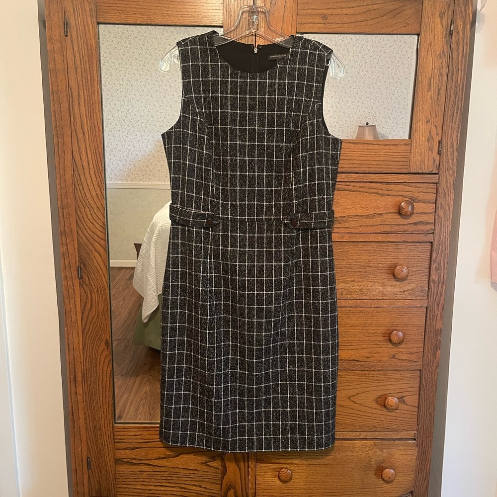 Banana Republic Black/White Windowpane Pattern Dress